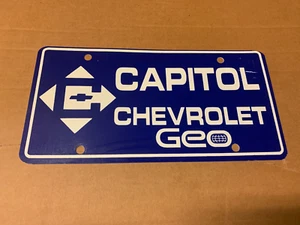 Capitol Chevrolet Geo Georgetown Tx. Placa de matrícula de refuerzo de concesionario de automóviles - Imagen 1 de 2