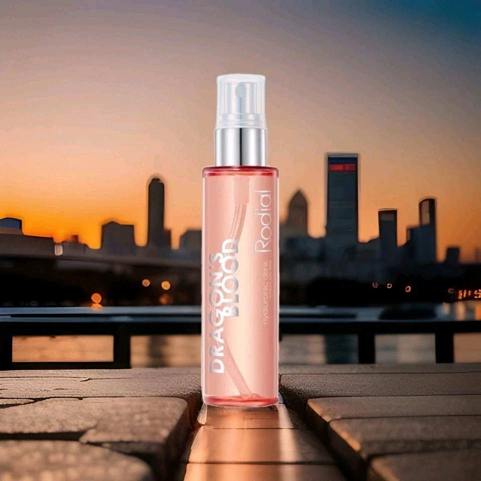 Bebida hialurónica Rodial Dragon's Blood 100 ml/3,3 oz - NUEVA Foto 1 de 1