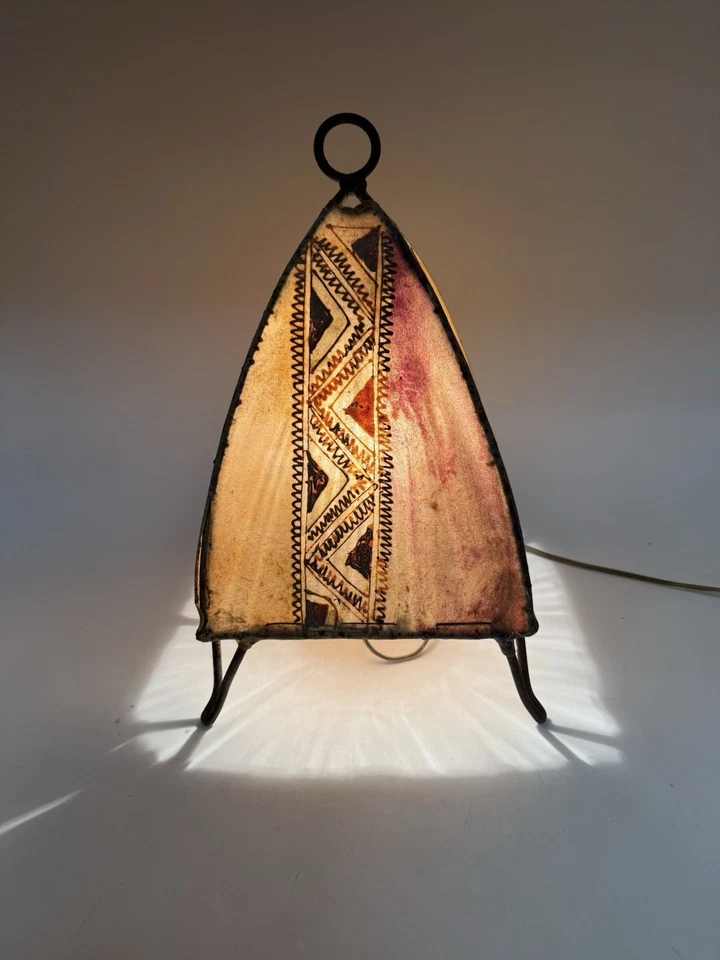 Lámpara de mesa/henna marroquí de piel de cabra/henna hecha a mano de colección hierro forjado multicolor Foto 1 de 4
