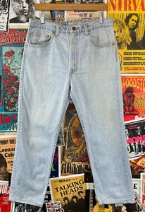 Jeans de mezclilla vintage años 90 descoloridos lavado claro Levi's 550 calce relajado 34x26 corte boot EE. UU. - Imagen 1 de 10