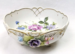 Cuenco de porcelana PMP con patas Plaue Dresden con flores - Alemania Oriental - Imagen 1 de 11