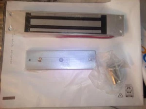 Elektromagnetische Optik - Magnetschloss 12V Leistung und 24VDC Option Schwerlast  - Bild 1 von 2