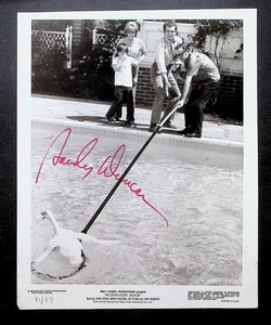 Foto firmada por Sandy Duncan Million Dollar Duck Walt Disney 1971 C7 - Imagen 1 de 2