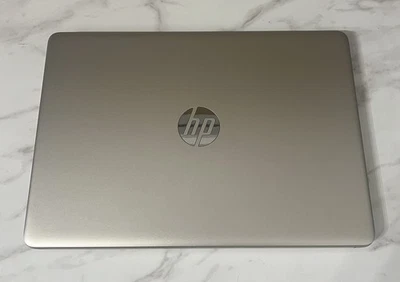"Laptop HP 14"" - Modelo 14-cf1011ds" Foto 1 de 4