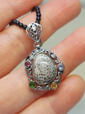 Collar D’Joy Plata de Ley 925 Coral Fósil con Granate Citrino Peridoto Ónix Foto 1 de 4