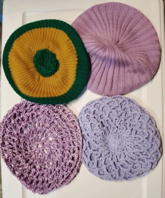 LOTE DE 4 boinas vintage moradas y azules 100% acrílicas. Nuevo stock antiguo Foto 1 de 4