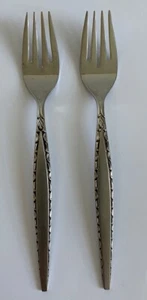 2 MCM Oneida VENETIA 6 3/4" Salad Forks Community Stainless Flatware - Picture 1 of 5