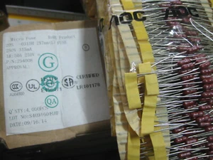 Microfusible 20PCS 20S-0315H 15mA 250V 50A (agujero pasante)  - Imagen 1 de 1