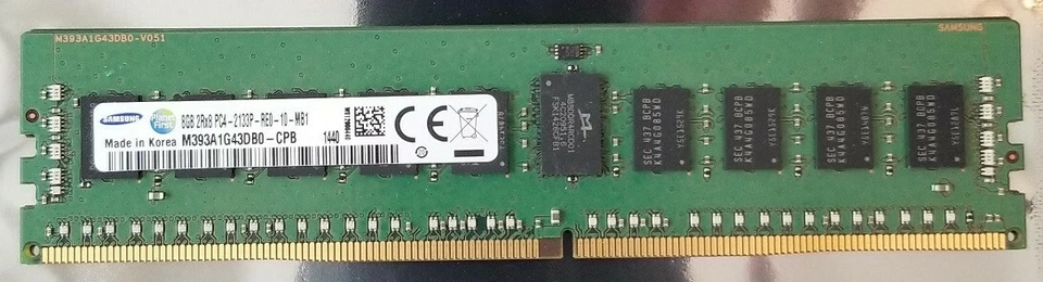 Módulos Samsung 8GB 2Rx8 PC4-2133P-RE0-10-MB1 x4 (32GB en total) Foto 1 de 1