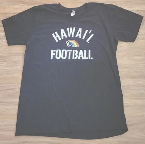 University Of Hawaii Football Bows Classic Logo T-Shirt Black L m warriors Cover