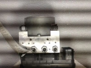ABS Brake Pump Module 2016-2018 FORD EXPLORER HB532C405AC - Imagen 1 de 12