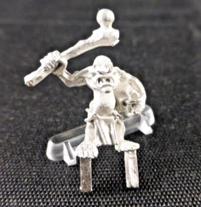 Snotling Bone Skull Drum Metal Rare OOP - Classic Citadel Warhammer Fantasy - Picture 1 of 3