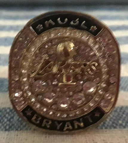 2016 Kobe Bryant Replica Black Mamba Retirement Ring Cover