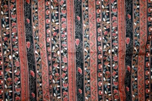 WOODBLOCKS STRIPE IN BROWN AND BLACK FROM HOFFMAN - 100% COTTON FABRIC - Picture 1 of 3