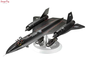 Revell US Lockheed SR-71 Blackbird (1:48 Scale) Model Kit - Picture 1 of 1