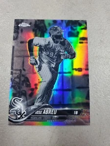 2018 Topps Chrome “Negative” Refractor Jose Abreu White Sox #169 - Picture 1 of 2