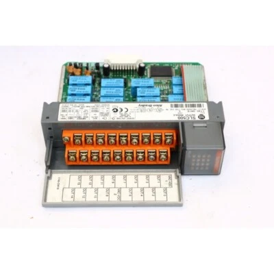 Allen-Bradley 1746-OW16 SLC500 Output module (B689) - Photo 1/3