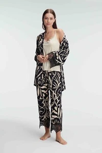 Women's Floral Viscose 3-Piece Comfortable Loungewear and Pajama Set with Robe - Picture 1 of 5
