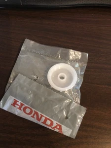 GENUINO HONDA ACURA 19102-PM5-A00 MOTOR OEM REFRIGERANTE RECUPERACIÓN TANQUE TAPA - Imagen 1 de 3