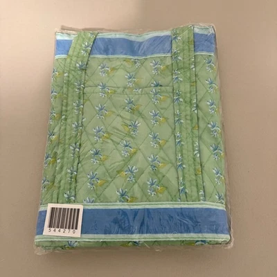 Quilted Floral Tote Bag Green Blue Blossom Print Everyday Carryall - image 1 of 4