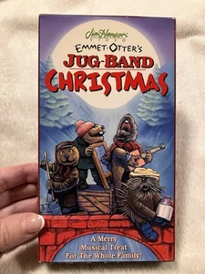 Emmett Otter's Jug-Band Christmas VHS Jim Henson Family Fun Holiday Kids Movie - Picture 1 of 4