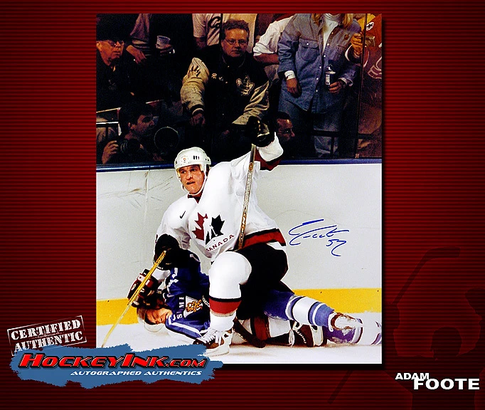 Foto 16X20 del equipo Canadá FIRMADA POR ADAM FOOTE -77033 Foto 1 de 2