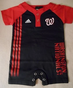 BODY MAMELUCO ADIDAS TALLA INFANTIL 0-3M 0-3 MESES MLB WASHINGTON NATIONALS NUEVO CON ETIQUETAS - Imagen 1 de 2