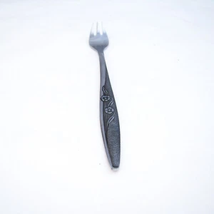 Oneida Northland Stainless Steel OHS62 (Floral Textured) Cocktail Fork(s) - Picture 1 of 7