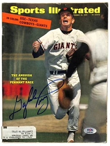 Gaylord Perry Giants MLB Autographed 1966 Sports Illustrated Magazine PSA/DNA - Picture 1 of 2
