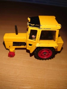 vintage corgi massey-ferguson tractor die-cast mf508 / project / spares - Picture 1 of 5