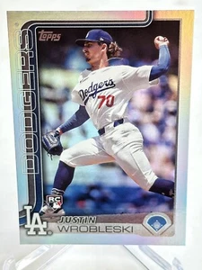 2025 TOPPS BASEBALL - JUSTIN WROBLESKI - RAINBOW FOIL - #204 - DODGERS - RC - Bild 1 von 2
