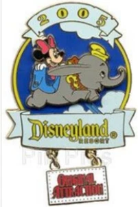 Dumbo Flying Elephant Minnie Disney Pin 42580 DLR Original Attraction 2005 LE - Picture 1 of 3