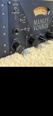 Combo preamplificador de micrófono Manley Labs VOXBOX, PREAMPLIFICADOR / en caja ARMENS   Foto 1 de 4