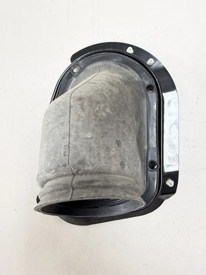 2006 Mitsubishi Outlander 2.4 Steering Shaft Boot Cover - Image 1 of 3