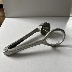 Vintage Westmark Columbus Aluminum Egg Slicer W. Germany - Picture 1 of 3