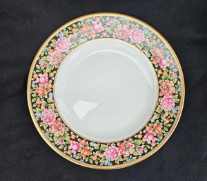 Plato de postre Wedgwood CLIO. Diámetro 8 ins. 20,5 cms - Imagen 1 de 6
