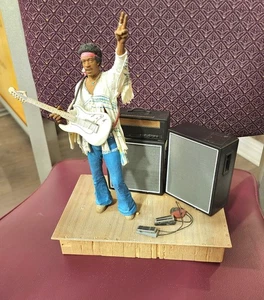 Figura Estatua Jimi Hendrix 7" en Plataforma de Escenario 2003 McFarlane Toys - Imagen 1 de 4