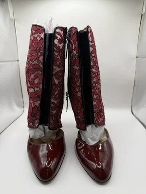 Cuero Manolo Blahnik con superposición floral de encaje. Hecho a mano en Italia talla 9 - 9,5 Foto 1 de 4