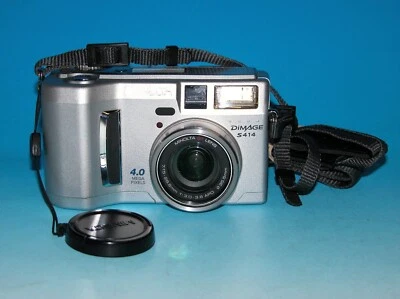 Minolta DIMAGE S414 ~ 4.0 MP 4x Zoom ~ Digital Camera - Image 1 of 4