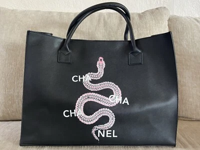 Los Angeles Trading Co. Snake Tote. - Image 1 of 4