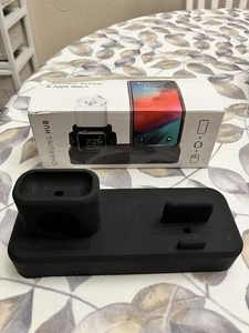 CHARGING HUB for iPhone, Airpods, and Apple Watch -Black BMI Merchandise New - Picture 1 of 6