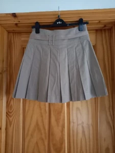 Burberry Pleated Skirt - Picture 1 of 3
