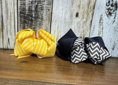 Lazos de pelo Matilda Jane amarillo y blanco, azul marino y blanco  Foto 1 de 4