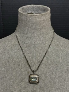 Vintage 18-Inch  Sterling Chain & Peridot Pendant #4809 - Picture 1 of 6