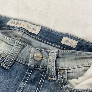 BKE Londyn Jeans Bootcut Stretch Damen 25R Low Rise Schnalle London Elasthan 25x31 - Bild 1 von 16