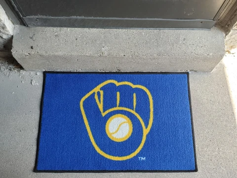 Milwaukee Brewers Welcome Door Mat Ball In Glove Logo Vintage MLB Scarce Cover
