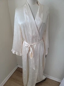 Jones New York Ivory Robe Small Medium Satin Pockets New - Picture 1 of 11