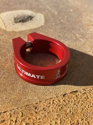 Abrazadera de asiento de aluminio 1,5" 1-1/2" vintage antiguo nuevo stock rojo Foto 1 de 4