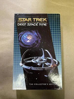 Star Trek Deep Space Nine The Collectors Edition Past Prologue - A Man Alone - Image 1 of 2