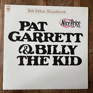 BOB DYLAN - PAT GARRETT & BILLY THE KID  MINT VINYL LP /NICE PRICE/RED LABEL 80s - Picture 1 of 11